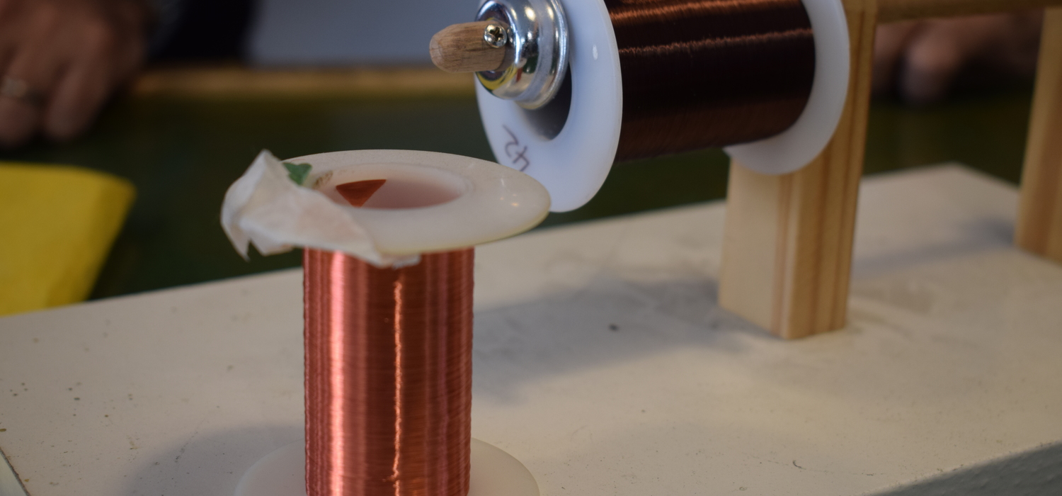 Curso de ajuste y mantenimiento de guitarras y bajos 6 de julio 2019