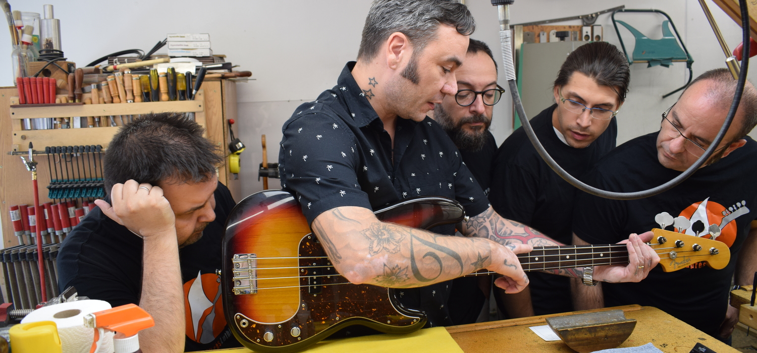Curso de ajuste y mantenimiento de guitarras y bajos 6 de julio 2019